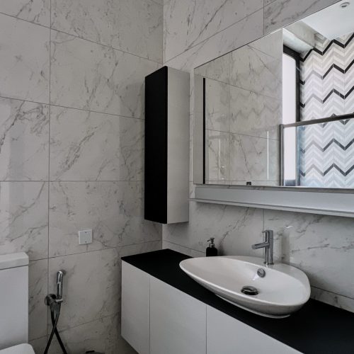 compressed_BATHROOM_3_2