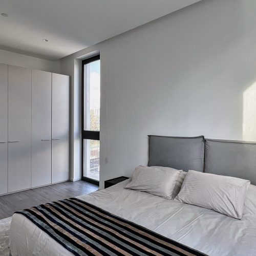 compressed_BEDROOM_1_2